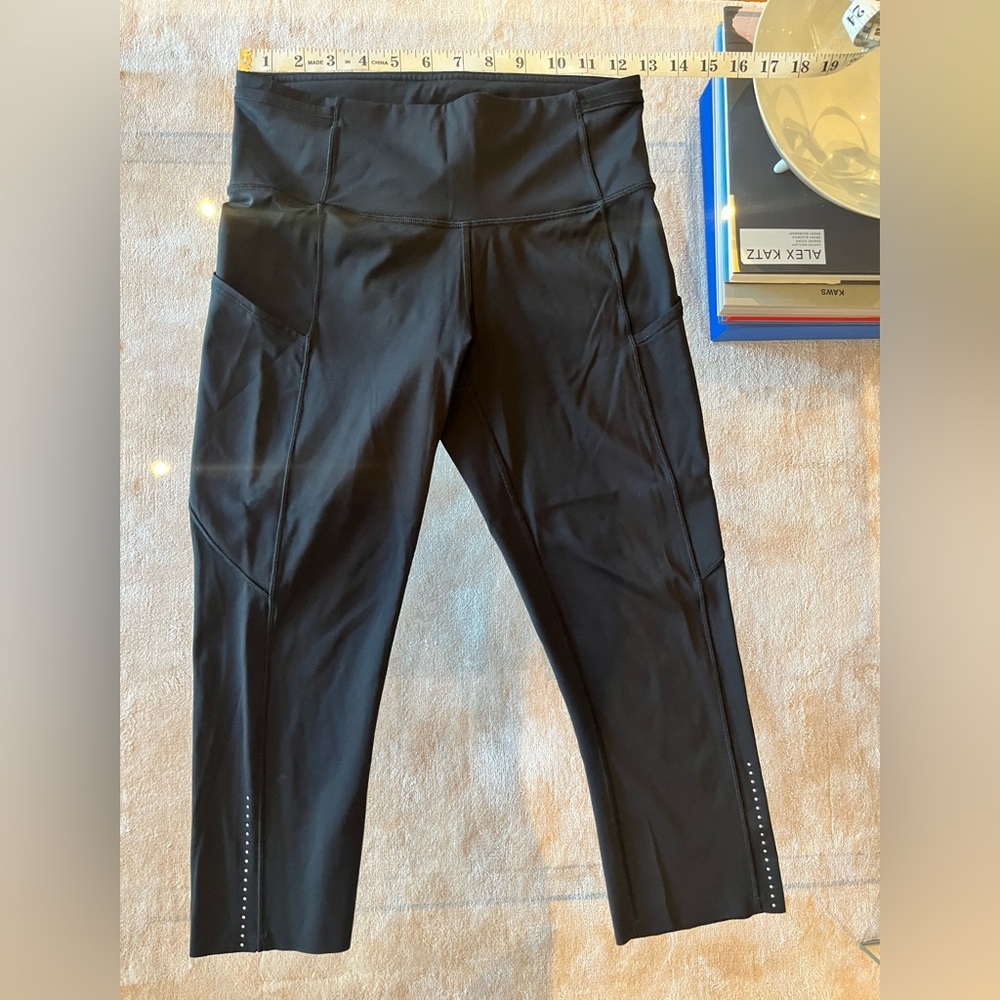 Lululemon Crop Leggings with Pockets